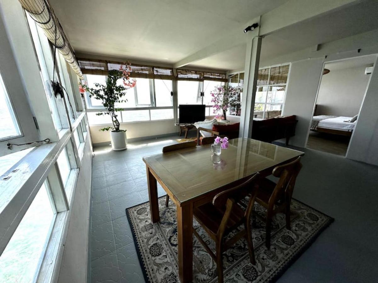 Beach Front Villa , All Mare 2 울루와뚜 외부 사진