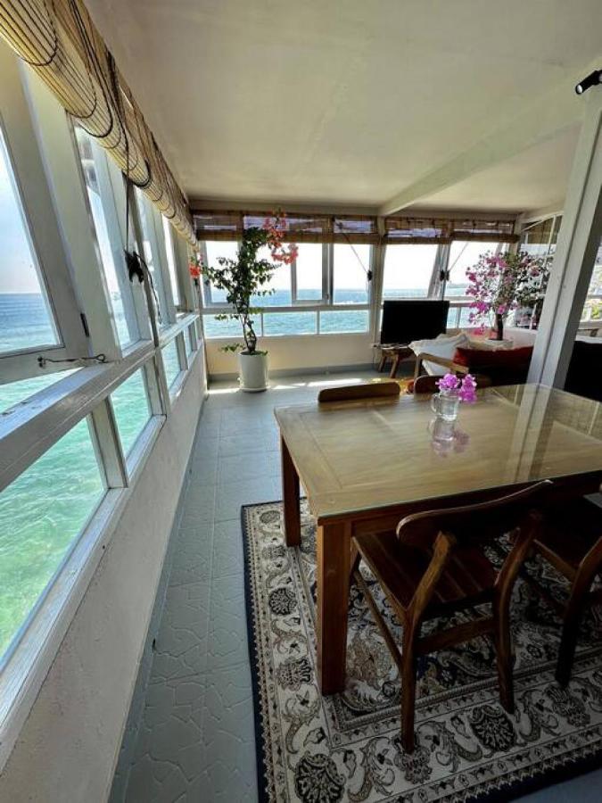 Beach Front Villa , All Mare 2 울루와뚜 외부 사진
