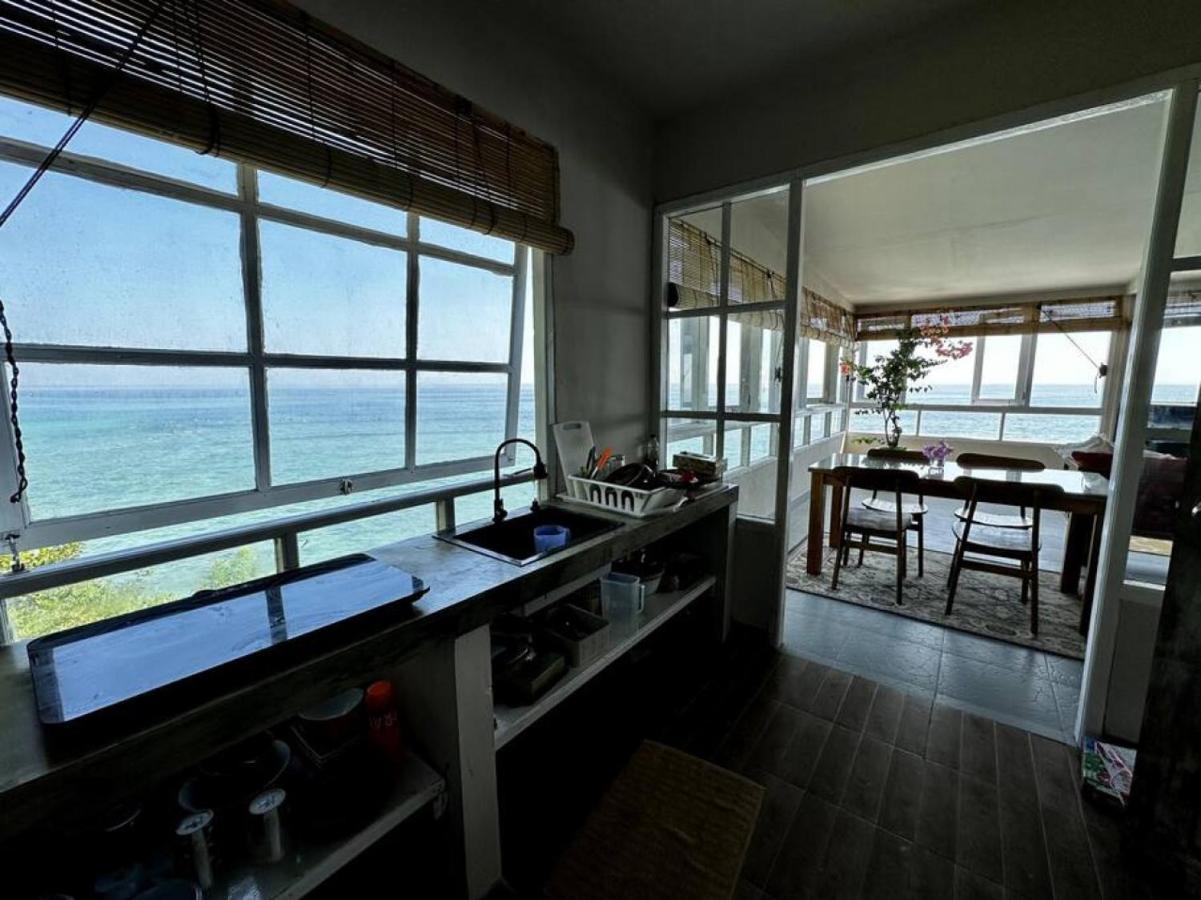 Beach Front Villa , All Mare 2 울루와뚜 외부 사진